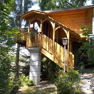  Chalet Baumhaus Wolfshöhle Deutschland