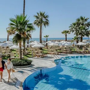 ***** Resort Golden Bay Zypern